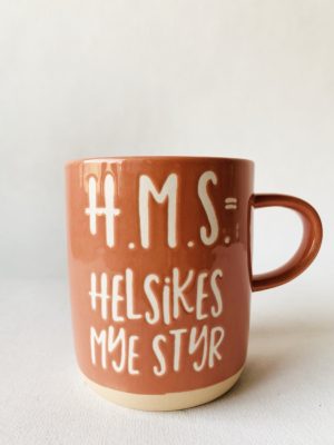 Krus h 9,5 cm "H.M.S"
