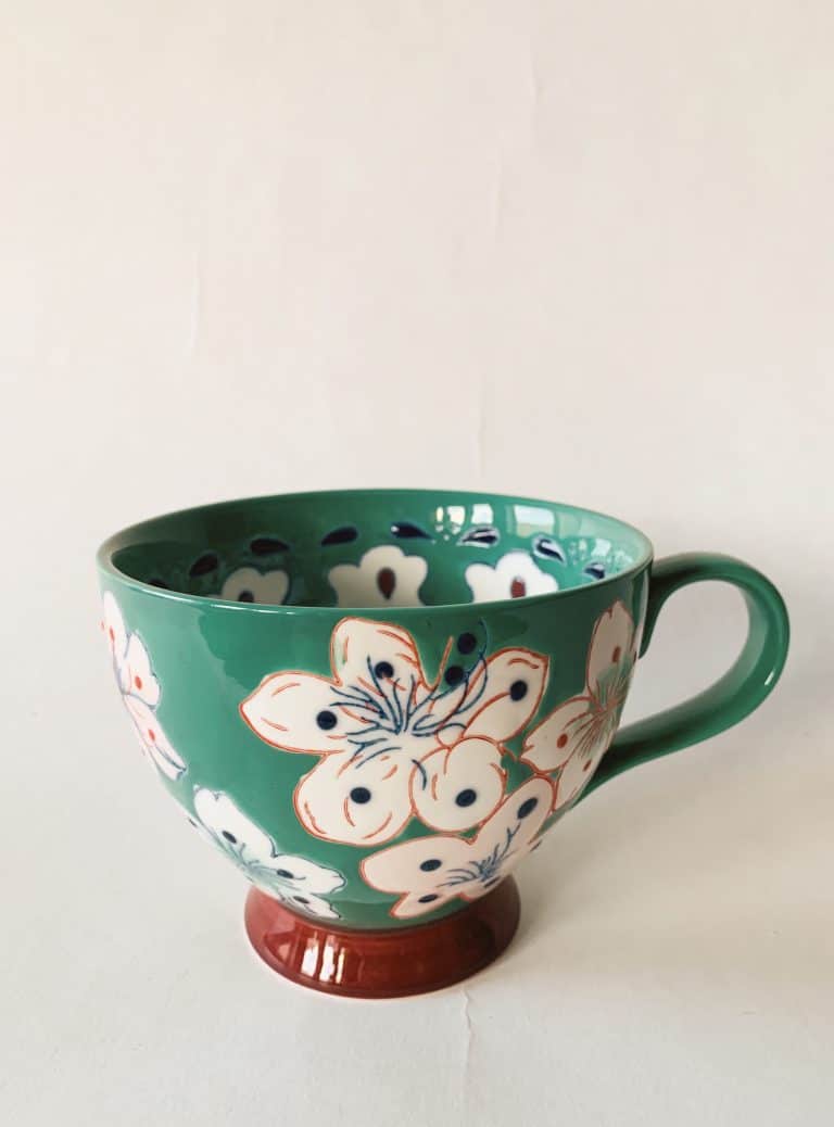 Keramikk krus “Pippi” h 9 cm grønn