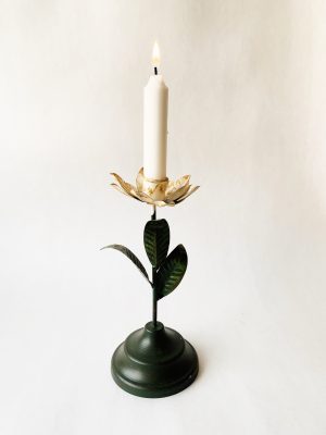 Lysestake metall blomst h 22 cm creme