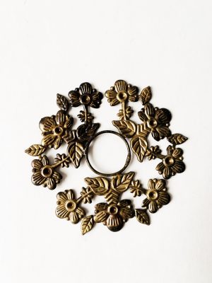 Lysmansjett metall blomster d 9 cm