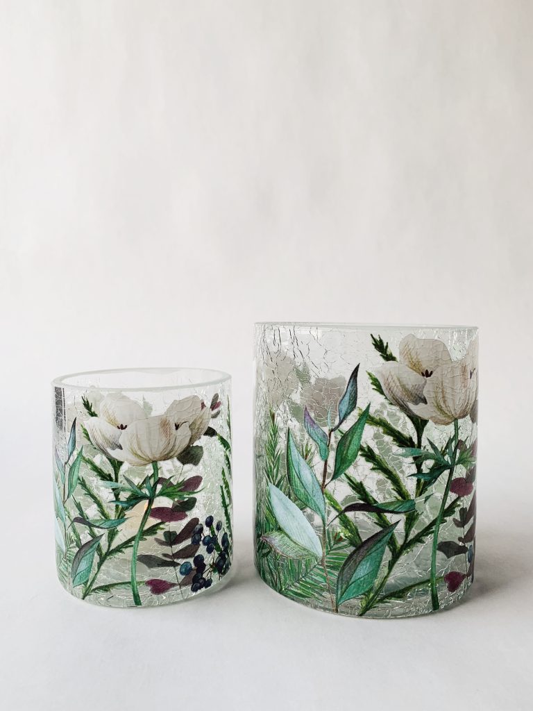 Lysglass håndlaget 9×10 cm blomster og bær