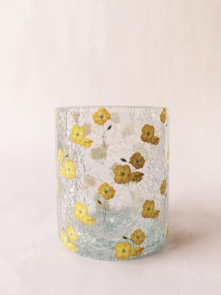 Lysglass krakelert gul blomst 9×10 cm