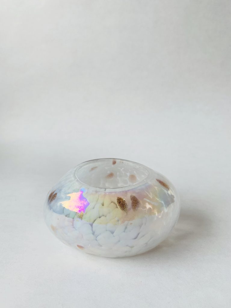 Lysholder glass organisk creme/gull 6×10 cm