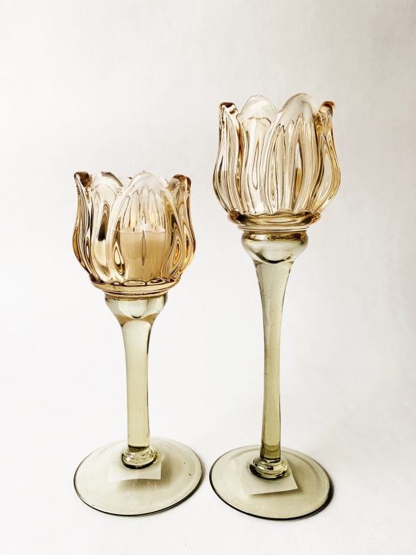 Lysglass blomst h 21,5 cm honning
