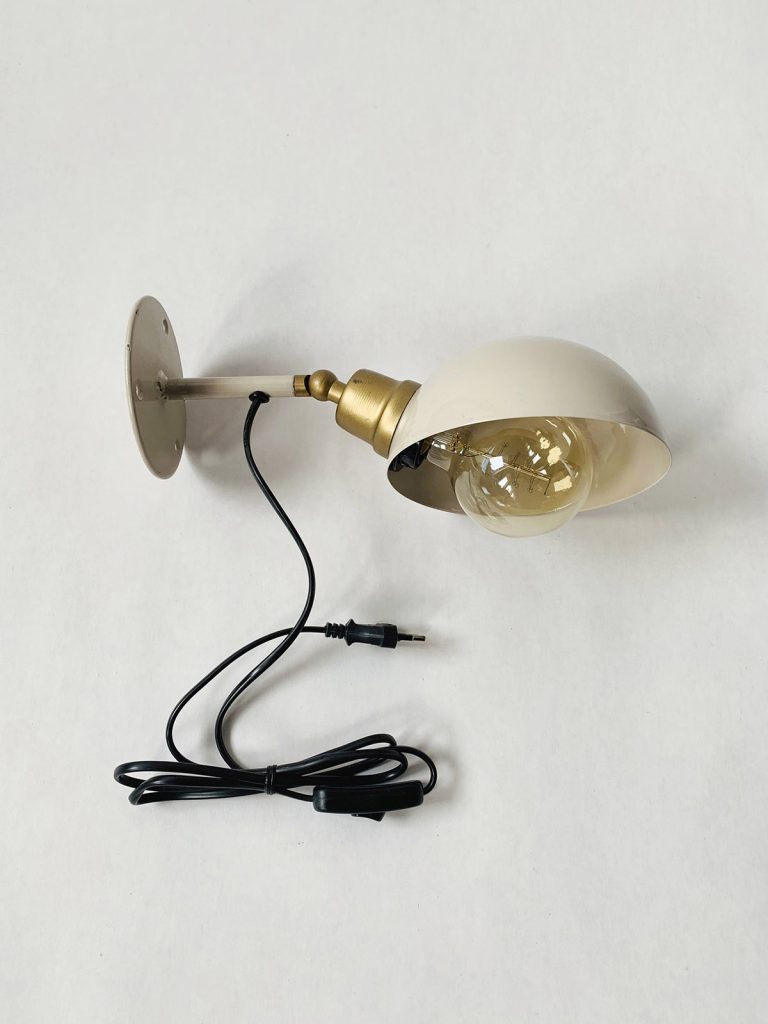 Vegglampe 15x10x30 cm sand