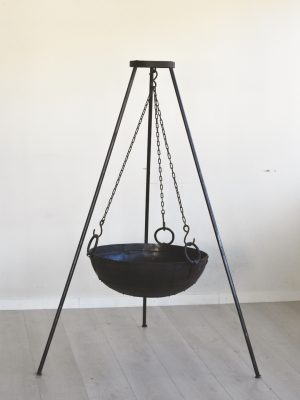 Bålpanne på stativ jern, 100x150cm