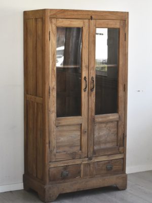 Vintage skap m glassdører 83x42x160cm