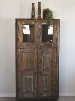 Vintage skap m glass og tette dører 88x48x168cm