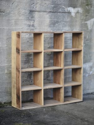 Vintage hylle med 9 rom  80x20x80cm