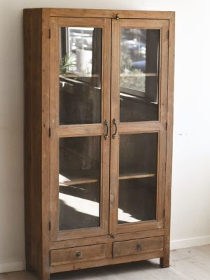 Vintage skap m glassdører 88x32x172cm