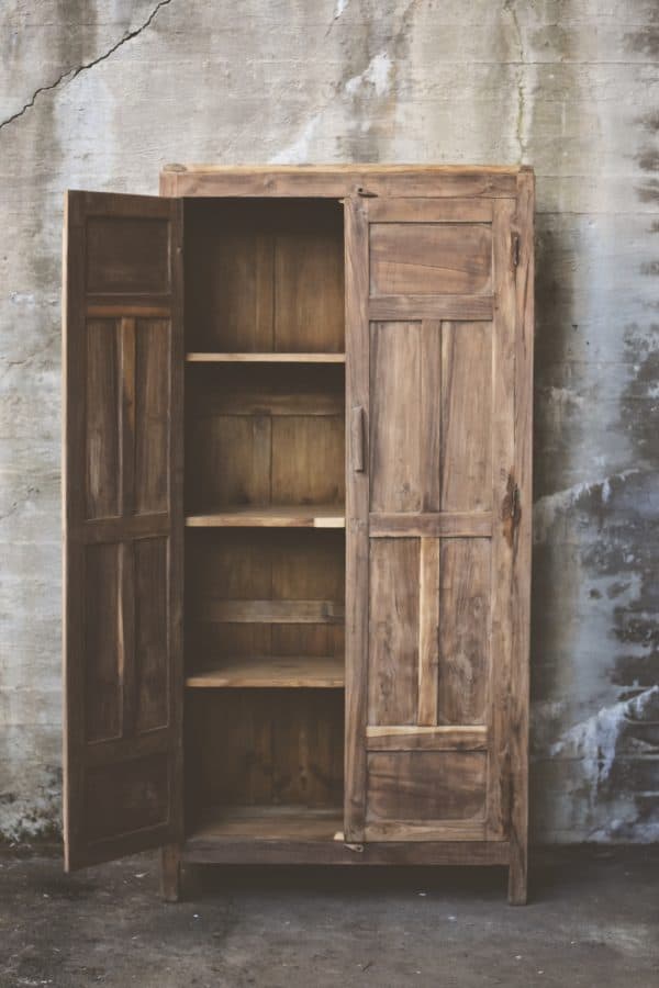 Vintage høyskap med tette dører 92x45x182cm - Bilde 3