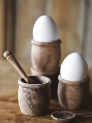 Eggekopp akasie 5,5x5,5 cm