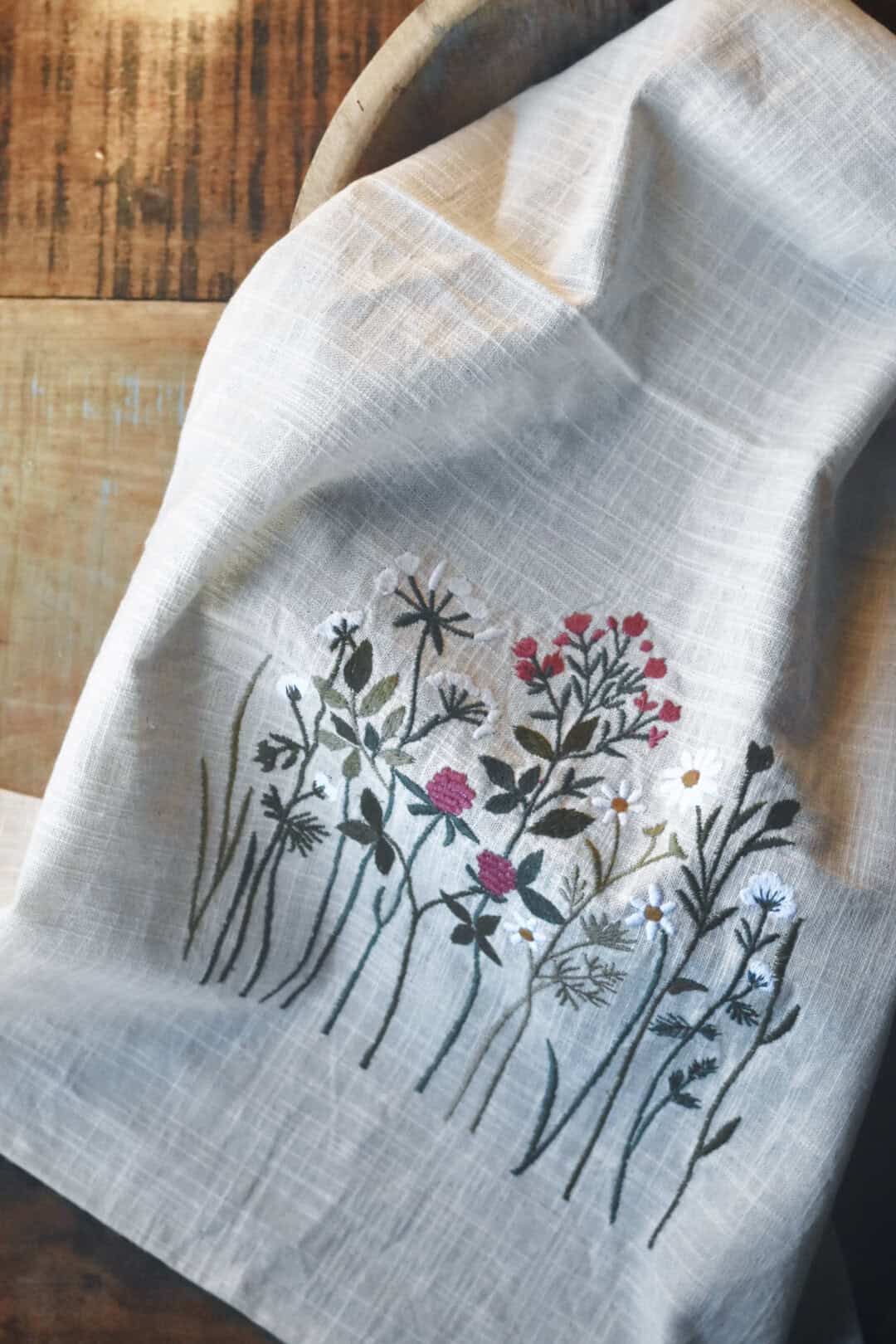 Tekstiler - bordbrikker, duker m.m