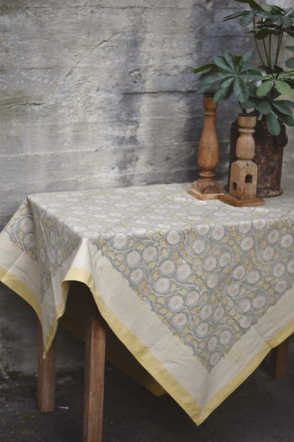 Duk 140x140 blomster mint - Bilde 3