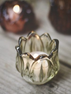 Lysglass tulipan 7x7 cm grønn