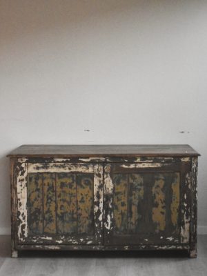 Vintage skap/skjenk 136x80x76cm