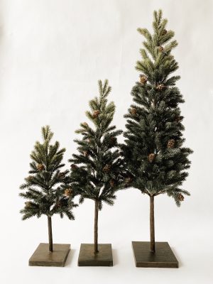 Grantre på fot S h 41 cm