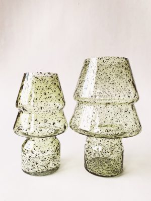 Glassvase gran h 17 cm grønn